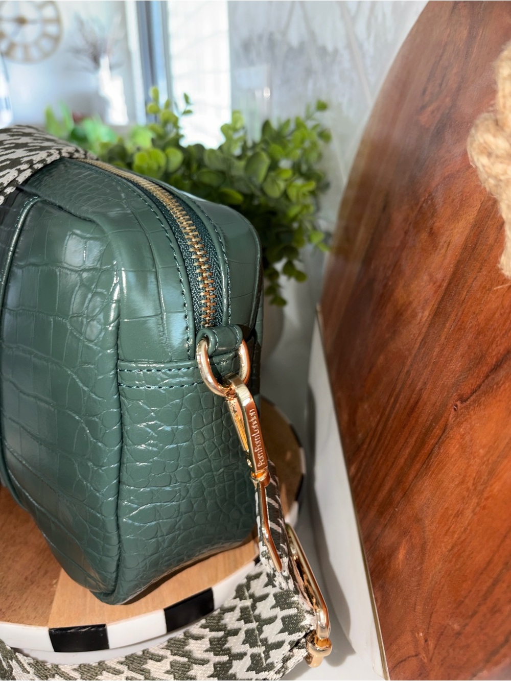 Pom Pom London Pine green croc City crossbody bag purse houndstooth strap NWT - Picture 3 of 6